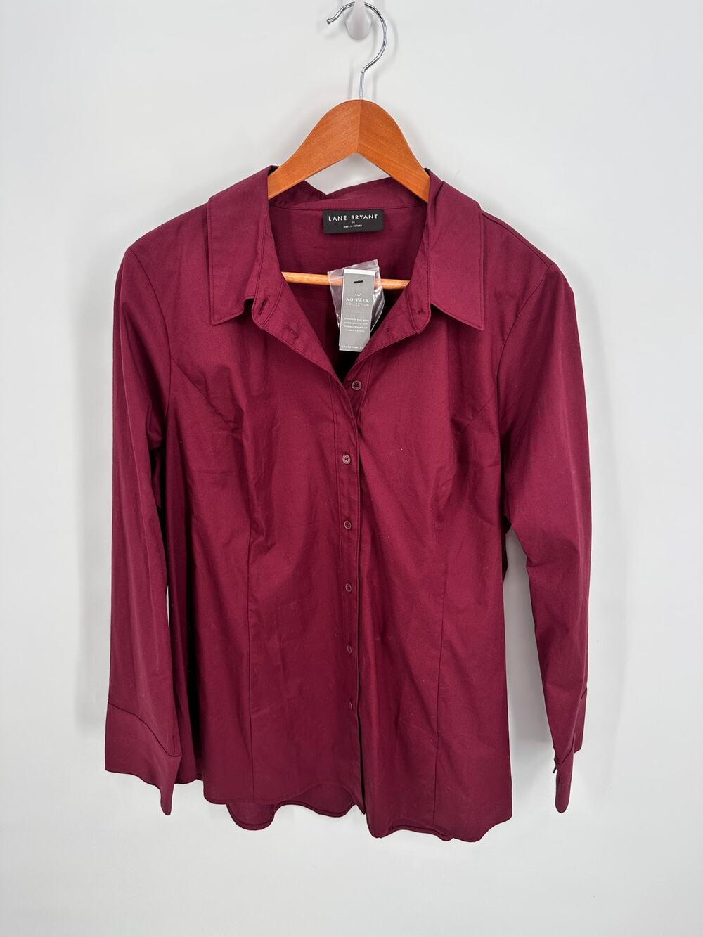 LANE BRYANT NWT Maroon No-Peek Collection Button Down Shirt // 14